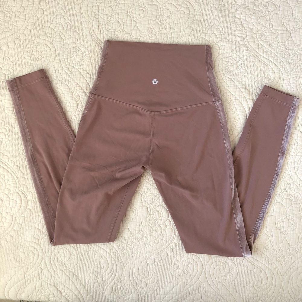 Lululemon Align Leggings size 4, Rose Quartz